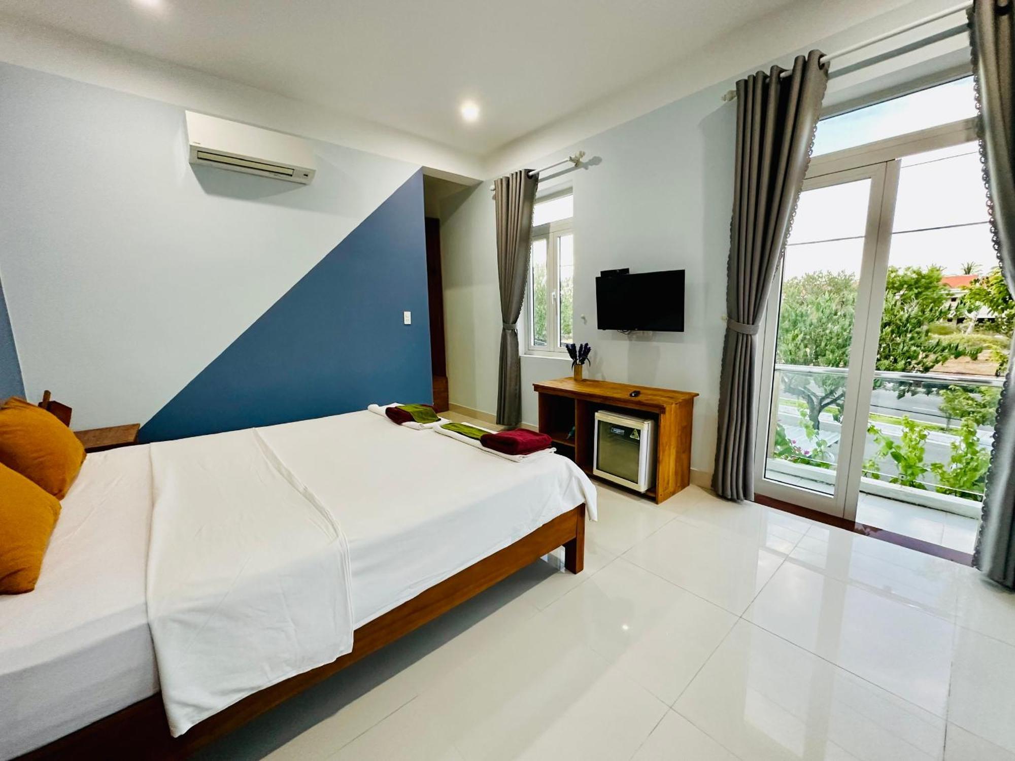 Co Bon Beachside Hoi An Exterior photo